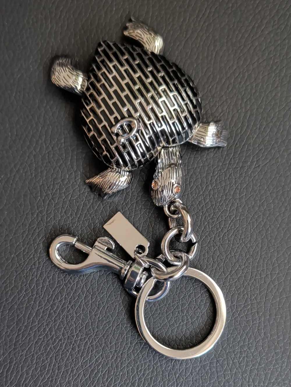 Turtle Keychain With Silver Hardware NWOT